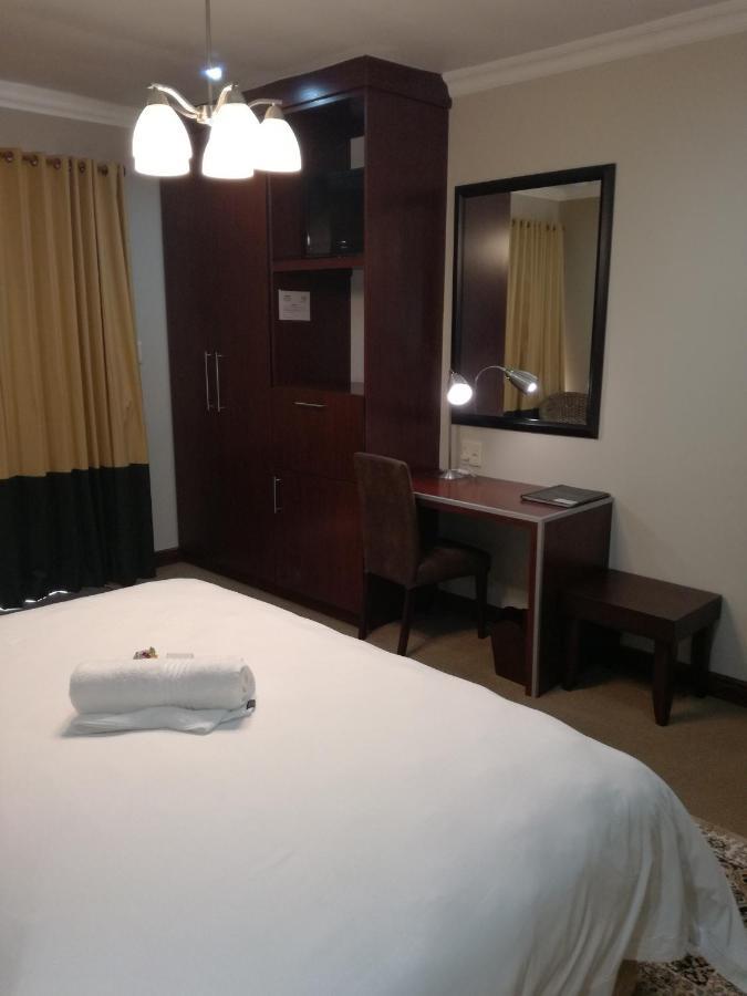 Belmont Guesthouse Bloemfontein Exterior foto