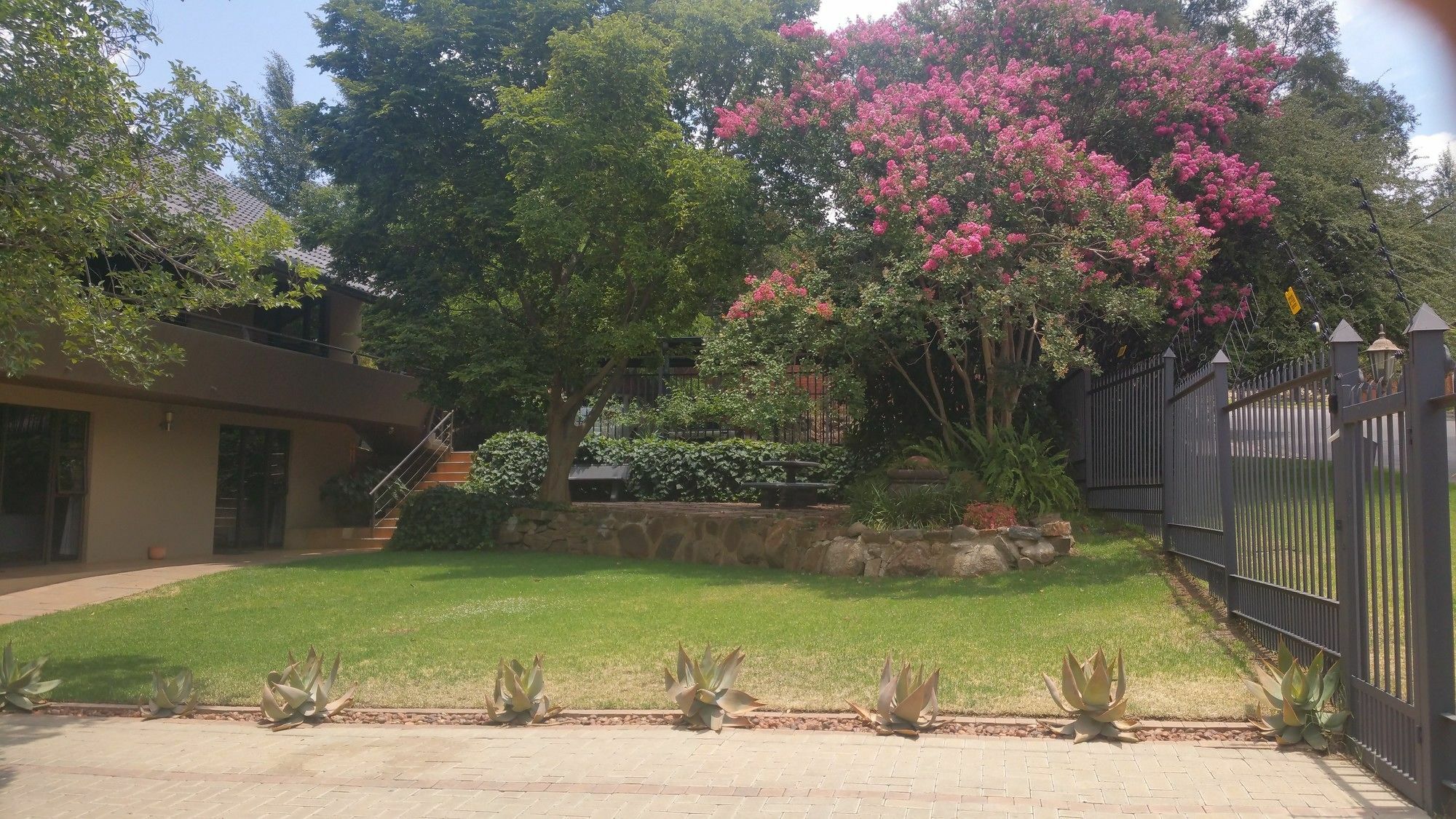 Belmont Guesthouse Bloemfontein Exterior foto
